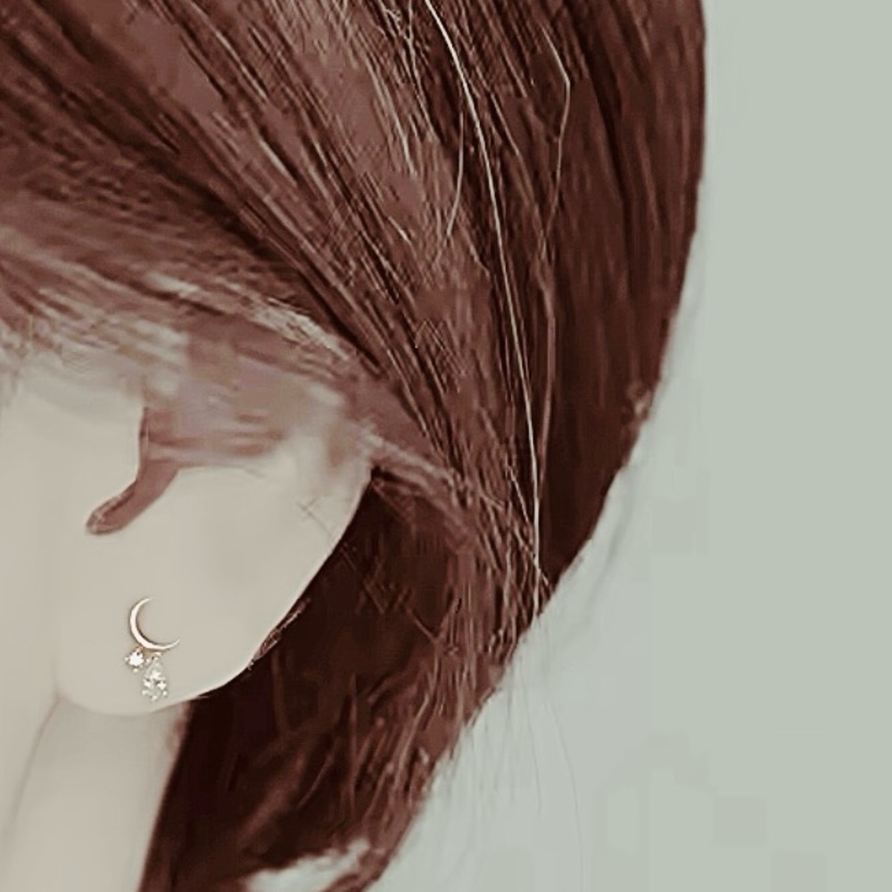 “Tears from the Moon” Crescent Sliver Dripping Crystals Swarovski Tiny 14K Studs - Picture 9 of 12